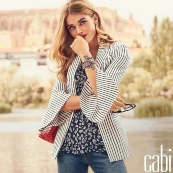 💖 HOST PICK 💖 NWOT Cabi Striped Blazer Bell Sleeves - Picture 7 of 7